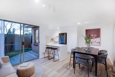 House For Sale - WA - Maylands - 6051 - Luxury Riverside Haven with Captivating Views  (Image 2)
