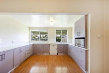 House Leased - NSW - Grafton - 2460 - Westlawn Family Home - Air-conditioned  (Image 2)