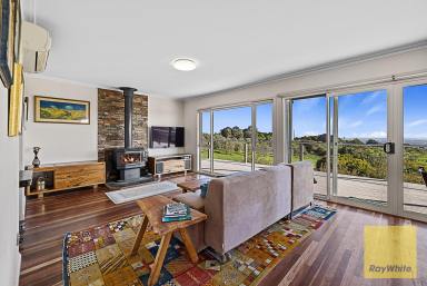 Lifestyle For Sale - VIC - Stony Creek - 3957 - A GOLD MEDAL LIFESTYLE PLUS AN MULTI AWARD WINNING PASSIVE INCOME  (Image 2)