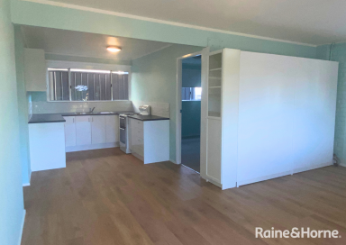 House Leased - NSW - Culburra Beach - 2540 - Walk to the Beach!  (Image 2)