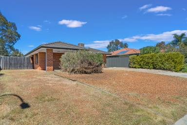 House For Sale - WA - South Guildford - 6055 - A GREAT PROJECT TOO WORK ON  (Image 2)