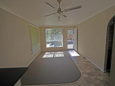 House For Lease - NSW - Taree - 2430 - Tidy 2 bedroom unit in quiet area  (Image 2)