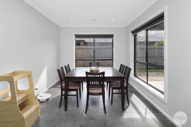House For Sale - VIC - Ballan - 3342 - Life In Full Bloom On Jasmine  (Image 2)