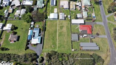 Residential Block For Sale - VIC - Port Albert - 3971 - SHELTERED AND PRIVATE LARGE RESIDENTIAL BLOCK!  (Image 2)