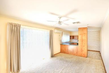 Unit For Sale - VIC - Red Cliffs - 3496 - GREAT VALUE, EXCELLENT INVESTMENT CHOICE  (Image 2)