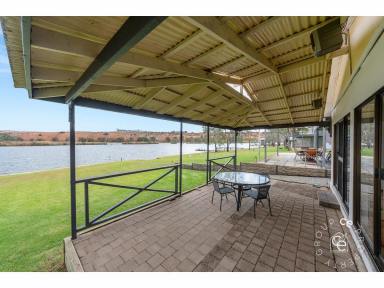 House For Sale - SA - Teal Flat - 5238 - Premier River Murray Location  (Image 2)