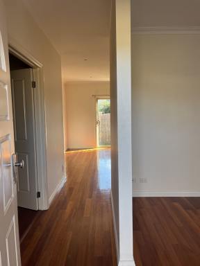 Unit For Lease - VIC - Doncaster East - 3109 - Modern & Convenient Living at 2/5 Mantell Street, Doncaster East  (Image 2)