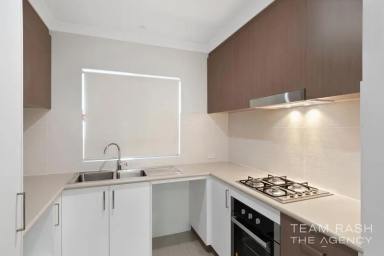 House For Sale - WA - Madeley - 6065 - Spacious Family Living in the Heart of Madeley  (Image 2)