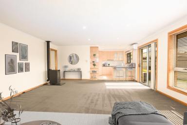 Unit For Sale - TAS - Prospect Vale - 7250 - Easy Care Living  (Image 2)