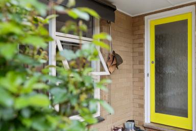 House For Sale - SA - Hahndorf - 5245 - A home for the senses  (Image 2)