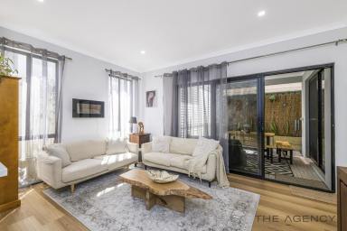 House For Sale - WA - Mosman Park - 6012 - Lock up and Leave  (Image 2)