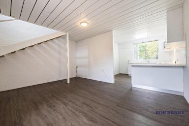 Unit For Lease - NSW - Dubbo - 2830 - Modern Two-Bedroom Townhouse in Popular South Dubbo  (Image 2)