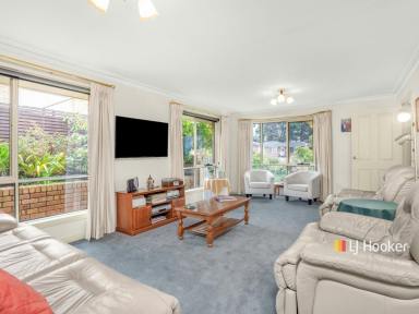 House For Sale - TAS - Devonport - 7310 - Warm Cosy Spacious Family Home  (Image 2)