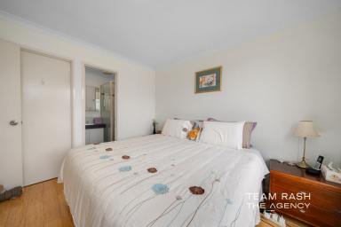 House For Sale - WA - Kiara - 6054 - Room to Relax, Space to Grow – Stunning Family Home with Subdivision Potential!  (Image 2)