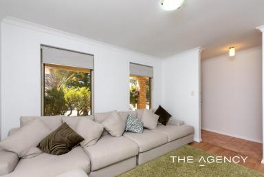 House For Sale - WA - Kinross - 6028 - Perched For Lifestyle Perfection!  (Image 2)