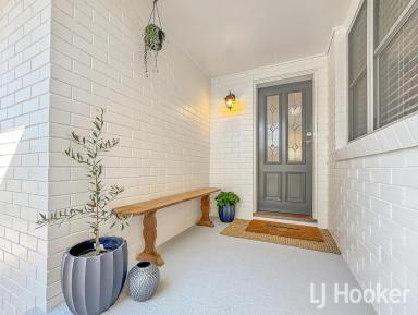 House For Sale - NSW - Inverell - 2360 - The Complete Package – Modern Comfort on Spacious Block  (Image 2)