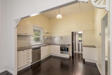 House For Lease - QLD - Cooroy - 4563 - Charming Queenslander in the Heart of Cooroy  (Image 2)