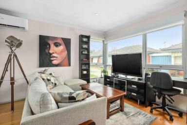 Unit For Lease - VIC - Mentone - 3194 - Quiet Block | Bayside Location | Walking Distance  (Image 2)