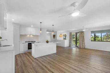 House For Sale - QLD - Goomboorian - 4570 - HIDDEN AWAY  (Image 2)