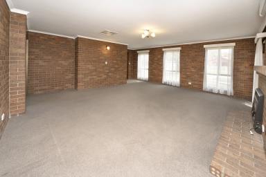 House For Sale - VIC - Swan Hill - 3585 - Spacious Family Home with Modern Comforts and Secure Outdoor Space  (Image 2)