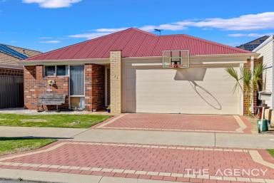 House For Sale - WA - Lakelands - 6180 - Nature Reserve at Your Doorstep  (Image 2)