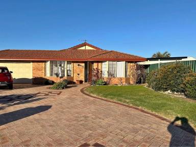 House For Sale - WA - Merriwa - 6030 - Coming Soon  (Image 2)