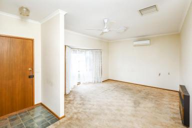 Unit For Sale - VIC - Mildura - 3500 - WEST SIDE GEM  (Image 2)