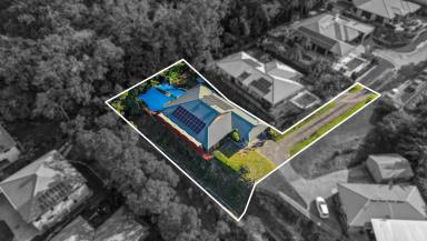 House For Sale - QLD - Gordonvale - 4865 - FAR NORTH LIVING AT IT'S FINEST  (Image 2)