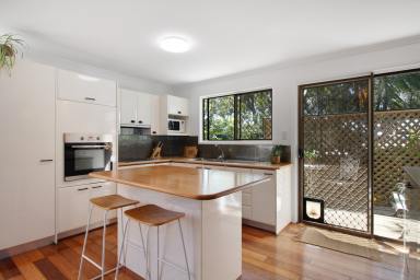 House For Sale - QLD - Macleay Island - 4184 - Private Oasis on HUGE Double Block - Two Titles with Soil Test - Walk to Beach  (Image 2)