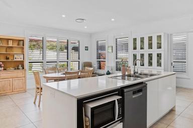 House For Sale - NSW - Mudgee - 2850 - MODERN COMFORT IN A PEACEFUL CUL-DE-SAC  (Image 2)