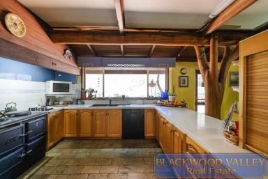 House For Sale - WA - Dinninup - 6244 - NORTHUMBRIA  (Image 2)