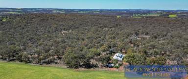 House For Sale - WA - Dinninup - 6244 - NORTHUMBRIA  (Image 2)