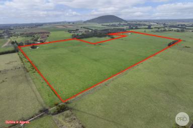 Residential Block For Sale - VIC - Dunnstown - 3352 - Rare 98-Acre Landholding at the Foothills of Mt Warrenheip - Minutes from Ballarat  (Image 2)