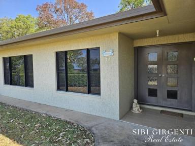 House For Sale - QLD - Mareeba - 4880 - NOT A HOUSE BUT A HOME  (Image 2)