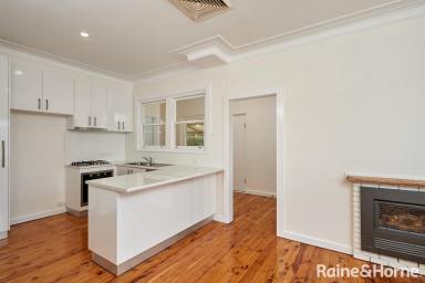 House For Lease - NSW - Turvey Park - 2650 - CHARMING FAMILY HOME IN A PRIME LOCATION  (Image 2)