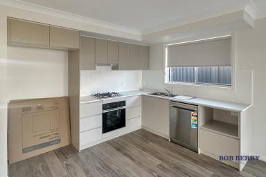 House For Lease - NSW - Dubbo - 2830 - Brand New Home in Southlakes Estate  (Image 2)
