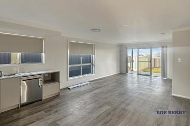 House For Lease - NSW - Dubbo - 2830 - Brand New Home in Southlakes Estate  (Image 2)