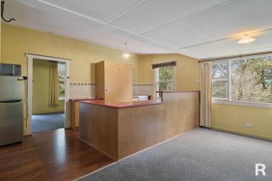 House Leased - TAS - St Marys - 7215 - Cute Cottage on Franks Street (Image 2)