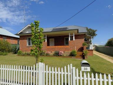 House For Sale - NSW - Young - 2594 - When Location is the Key  (Image 2)