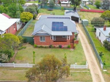 House For Sale - NSW - Young - 2594 - When Location is the Key  (Image 2)