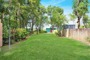 Duplex/Semi-detached For Sale - QLD - Edmonton - 4869 - FULL DUPLEX ON A QUARTER ACRE, NO BODY CORPORATE, HUGE POTENTIAL  (Image 2)