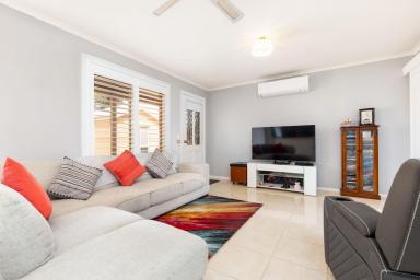 Unit For Sale - VIC - Mildura - 3500 - IMMACULATE TOWNHOUSE PRIME LOCATION  (Image 2)