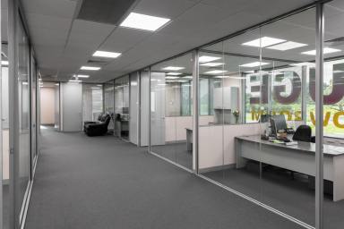 Office(s) For Lease - VIC - Lynbrook - 3975 - Prime Office Space Available for Sublease in Prestigious Building  (Image 2)