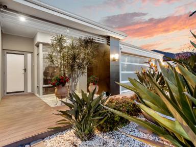 House For Sale - WA - Beeliar - 6164 - Japanese Zen meets Modern Amenity  (Image 2)