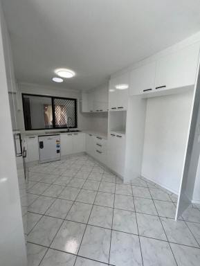 House For Lease - QLD - Doolandella - 4077 - 691 Blunder Road, Doolandella, Qld 4077  (Image 2)