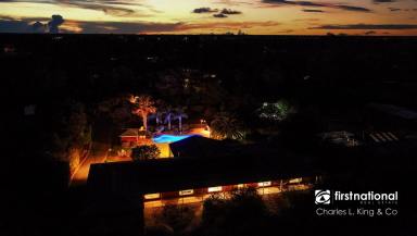 House For Sale - VIC - Echuca - 3564 - Exceptional Family Oasis!  (Image 2)