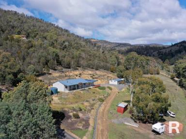 House For Sale - TAS - Molesworth - 7140 - Tranquil Rural Living Just Minutes from Town  (Image 2)