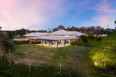 House For Sale - QLD - Darling Heights - 4350 - High-End Acreage Living, Minutes From Town  (Image 2)