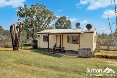 House For Sale - QLD - Wonbah - 4671 - Comfortable Cottage on 25 Acres with Open Grazing, Shade Trees & Shed  (Image 2)