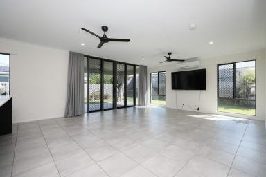 House For Lease - QLD - Edmonton - 4869 - Modern Family Home - Fully Air Conditioned - Side Access  (Image 2)